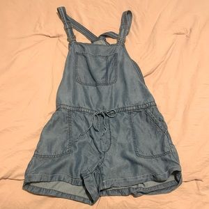 American Eagle Short Overalls